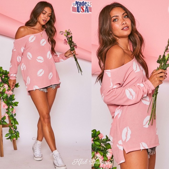 ❤️LAST 1! Asymmetrical Cutout Super Soft Lip Top! - Picture 5 of 9